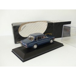 VOLVO 144 1971 Bleu IXO CLC089 1:43