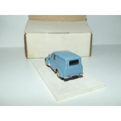 RENAULT JUVAQUATRE FOURGONNETTE Bleu KIT Monte HECO MODELE  1:43