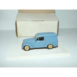 RENAULT JUVAQUATRE FOURGONNETTE Bleu KIT Monte HECO MODELE  1:43