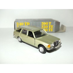 MERCEDES 240 TD BREAK Vert CONRAD 1:35 imperfection