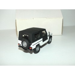 PEUGEOT P4 BACHE Blanc KIT Monte MVI 1:43