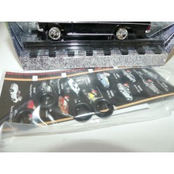 MERCEDES SALOON Octopussy CORGI 05701  James BOND 007 1:36