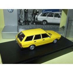 VW PASSAT B1 VARIANT Jaune MINICHAMPS 1:43