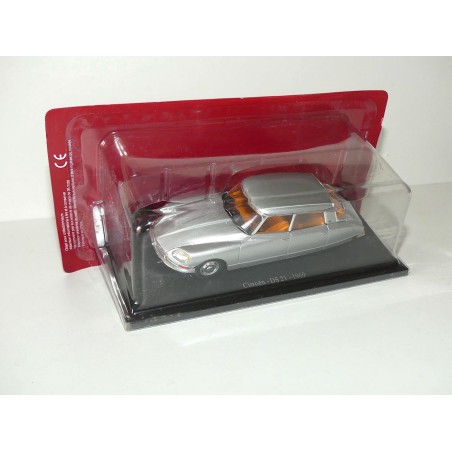 CITROEN DS 21 1969 Gris UNIVERSAL HOBBIES 1:43 sous blister