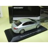 TOYOTA AVENSIS 3Ã¨me gÃ©nÃ©ration Gris MINICHAMPS 1:43