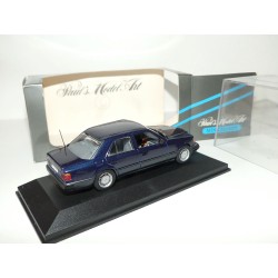 MERCEDES 300 E Bleu MINICHAMPS 1:43