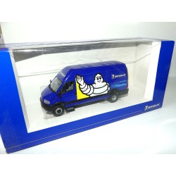 CAMION RENAULT MASCOTT 14m3 SERVICE COMPETITION MICHELIN NOREV 1:43