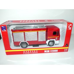 CAMION MAN F2000 SAPEURS POMPIERS NEW RAY 1:43