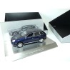 PORSCHE CAYENNE S I Phase 1 955 2002 Bleu MINICHAMPS 1:43 socle aluminium