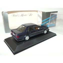 AUDI V8 QUATTRO STREET Gris MINICHAMPS 1:43