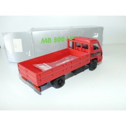 CAMION MERCEDES MB 800 LKW Rouge NZG 1:43