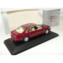 AUDI A8 D2 Phase 1 Bordeaux  MINICHAMPS 1:43