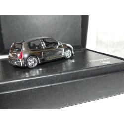 RENAULT CLIO V6 Chrome UNIVERSAL HOBBIES 1:43 coffret