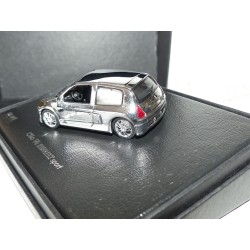 RENAULT ESPACE IV Chrome UNIVERSAL HOBBIES 1:43
