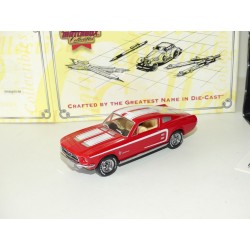 FORD MUSTANG FASTBACK Rouge et Blanc MATCHBOX DY016/D-M 1:43