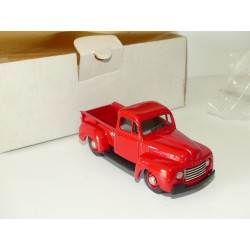 CAMION WHITE MUSTANG WC 22 Rouge US MODEL MINT US-30 1:43