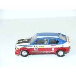 ALFA ROMEO TROPHEE N°24 SOLIDO 1:43 sans boite