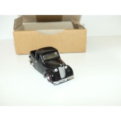 RENAULT JUVAQUATRE PICK UP Noir KIT Monte OKC 1:43