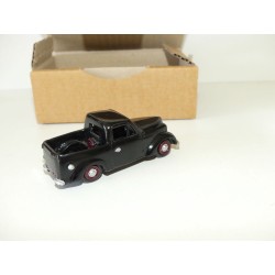 RENAULT JUVAQUATRE PICK UP Noir KIT Monte OKC 1:43