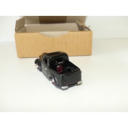 RENAULT JUVAQUATRE PICK UP Noir KIT Monte OKC 1:43