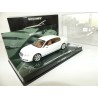 BENTLEY CONTINENTAL FLYING SPUR 2005 Blanc MINICHAMPS 1:43