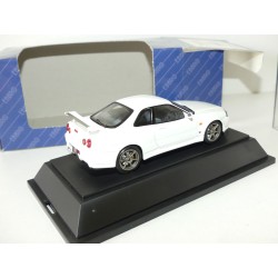 NISSAN SKYLINE GT-R R34 V-SPEC Blanc EBBRO 57 1:43