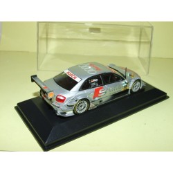 AUDI A4 DTM 2004 BIELA MINICHAMPS 1:43