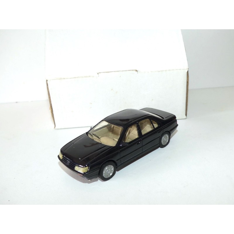 PEUGEOT 605 SV.24 Bleu Nacré Anthéor PRESTIGE Kit Monté 1:43