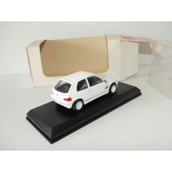 PEUGEOT 106 RALLYE SERIE 2 3 Portes Blanc PRESTIGE Kit Monté 1:43