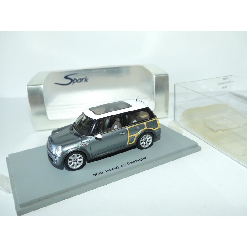 BMW MINI WOODY BY CASTAGNA 2004 Gris SPARK S0701 1:43