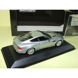 ASTON MARTIN VANQUISH S 2004 Gris Silver MINICHAMPS 1:43