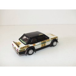 FIAT 131 ABARTH N°13 RALLYE RAC 1977 S. LAMPINEN SOLIDO 1:43 sans boite