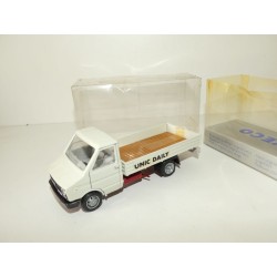 CAMION FIAT IVECO UNIC DAILY BENNE OLD CAR 1:43
