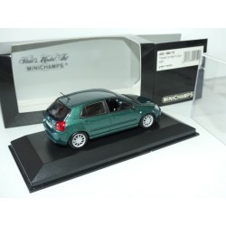 TOYOTA COROLLA 5 PORTES 2001 Vert MINICHAMPS 1:43