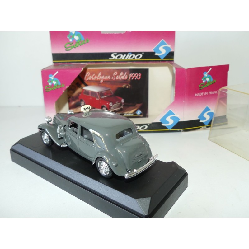 CITROEN TRACTION 15CV TAXI Gris SOLIDO 1:43 de reference 4536