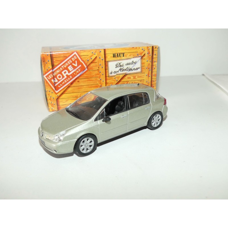 RENAULT VELSATIS 2001 Beige NOREV pour HACHETTE 1:43 boite carton
