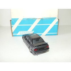 FORD SIERRA COSWORTH 4 Portes Gris KIT Monté ALEZAN 1:43