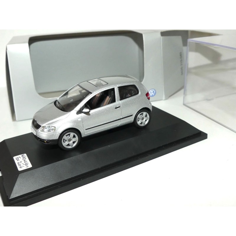VW FOX Gris Clair SCHUCO 1:43