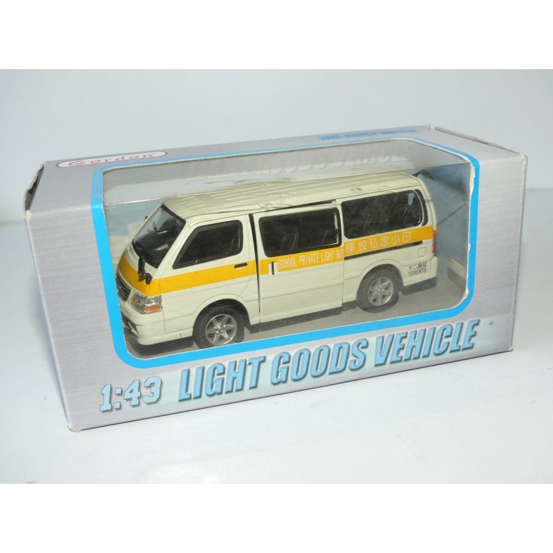 NISSAN VAN SCHOOL BUS GORDON 1:43