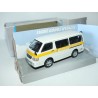 NISSAN VAN SCHOOL BUS GORDON 1:43