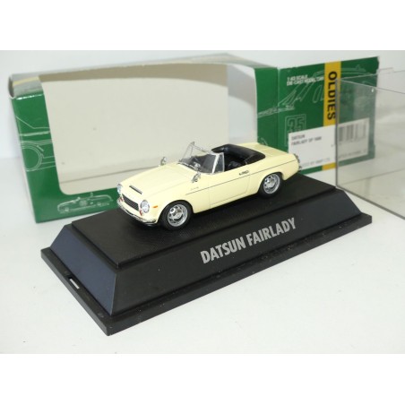 DATSUN FAIRLADY SP 1600 Jaune Pale EBBRO 1:43