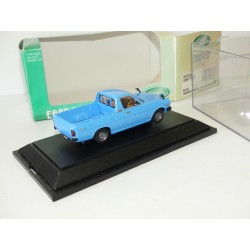 NISSAN SUNNY TRUCK EBBRO 185 1:43