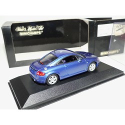 AUDI TT 8N Phase 2 avec petit aileron Bleu MINICHAMPS 1:43 imperfection