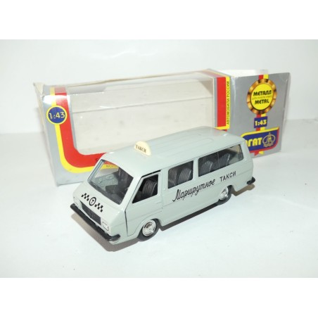 FOURGONNETTE TAXI FABRICATION RUSSE Made In URSS ARAT 1:43