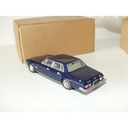 MONTEVERDI 375/4 1976 Bleu KIT Monté 1:43 imperfection