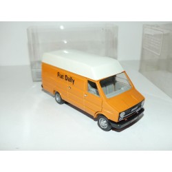 CAMION FIAT IVECO UNIC DAILY 40.8 ORANGE OLD CAR 1:43