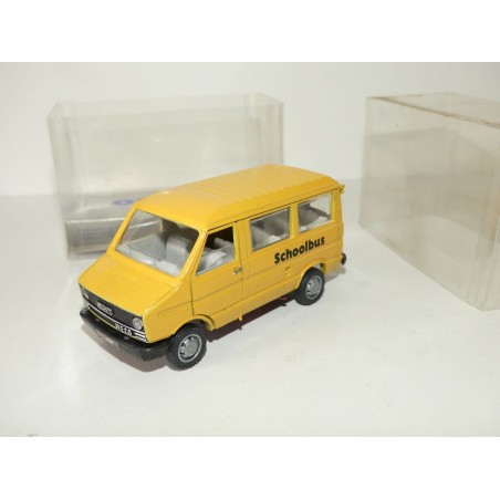 CAMION FIAT IVECO UNIC MINIBUS Jaune SCHOOLBUS OLD CAR 1:43