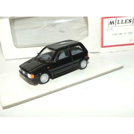 FIAT PUNTO 3 Portes 19989 Noir Kit monté MILLESIME 1:43