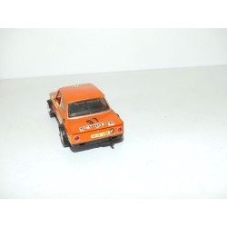 BMW 2002 VERSION COURSE HAHNE sur base MARKLIN 1:43 sans boite