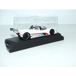 PEUGEOT 905 LE MANS MODÈLE DE PRÉSENTATION VITESSE 1:43